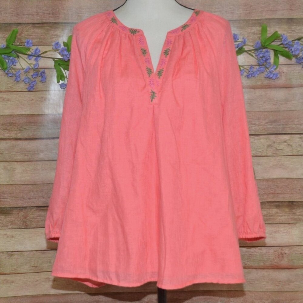 Crown & Ivy Coral Embroidered Parrot Blouse Tunic Top Size XL Vacation Cruise